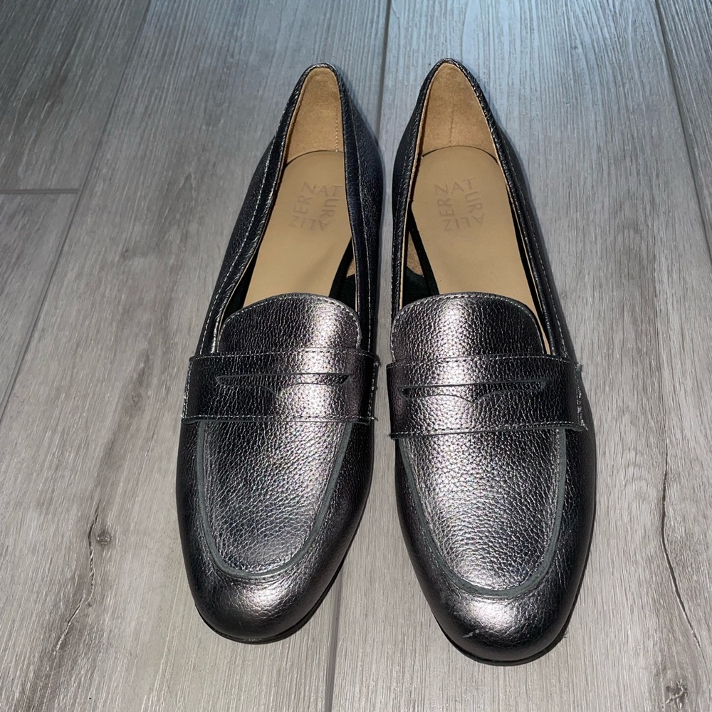 Naturalizer loafers